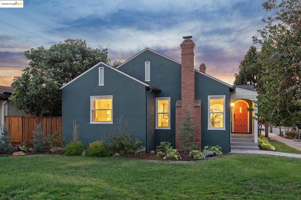 BROADMOOR AREA - Residential