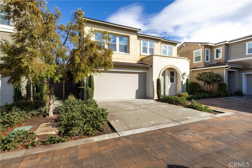 3909 S Oasis Paseo