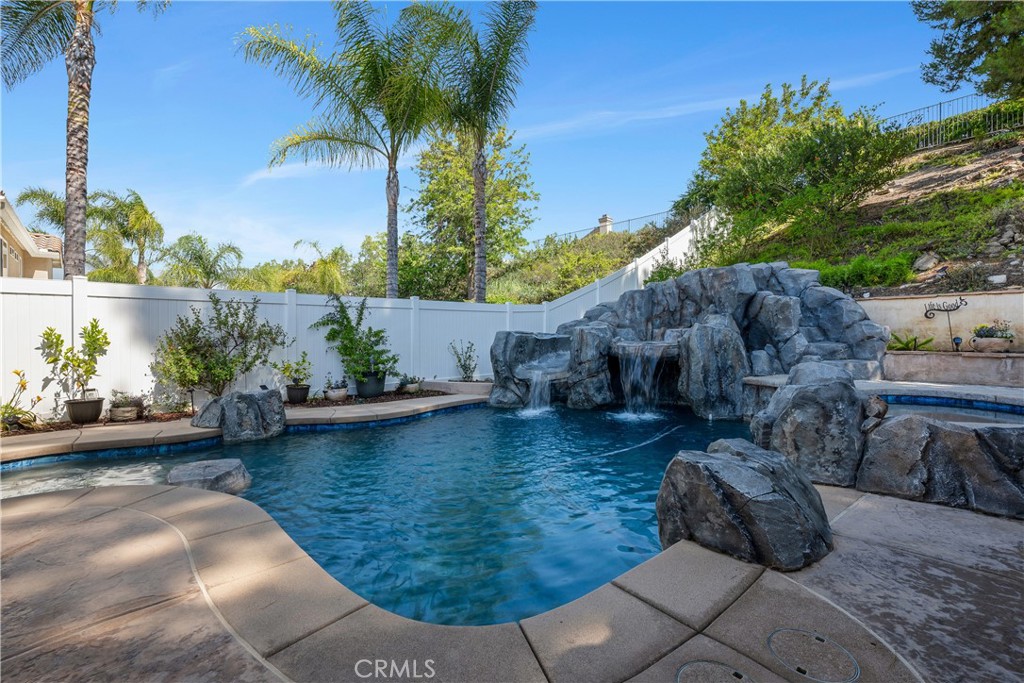 42708 Mountain Shadow Road