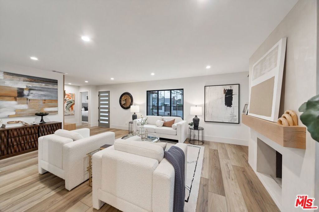 3732 Cherrywood Avenue