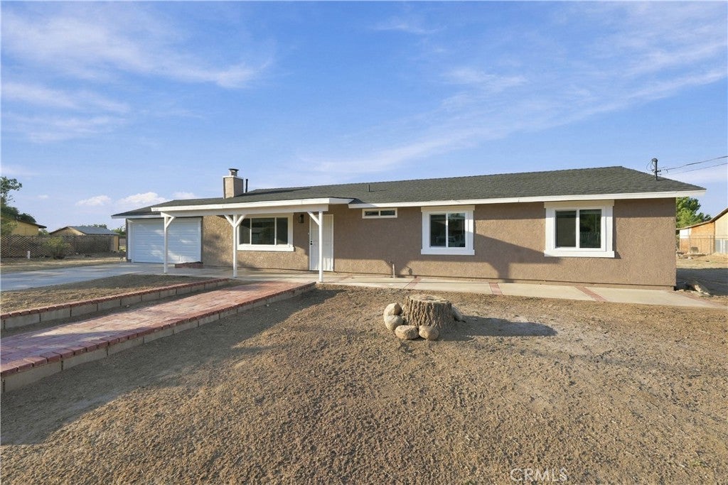 9523 E Avenue Q12