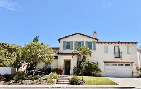 Photo of 3374 Crosspointe Court, Simi Valley, CA 93065 (MLS # CV26044076)