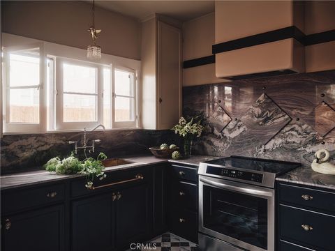Tiny photo for 7148 Marshfield Way, Los Angeles, CA 90046 (MLS # SB25119081)