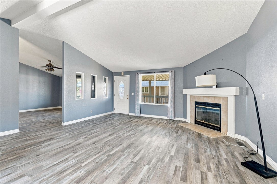 20843 Waalew C6