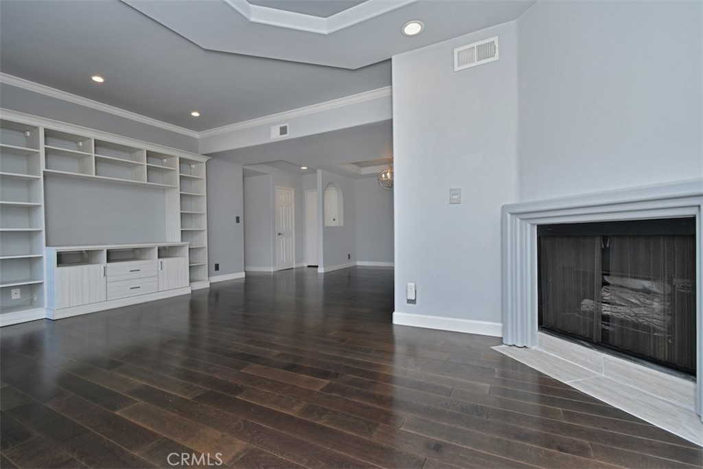 4230 Colfax Avenue 201