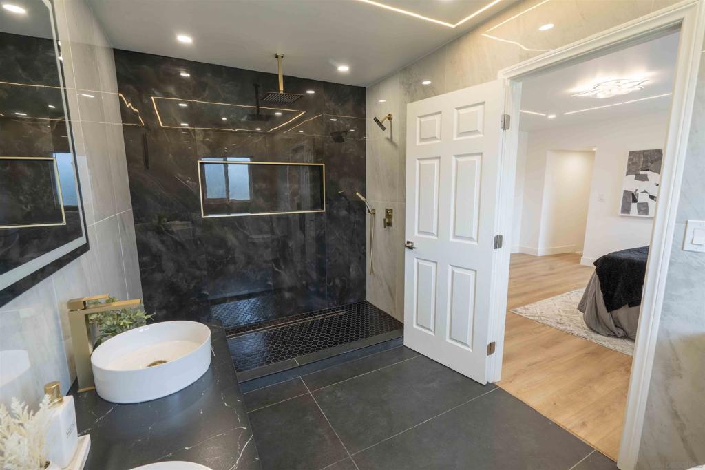 La Mesa - Residential