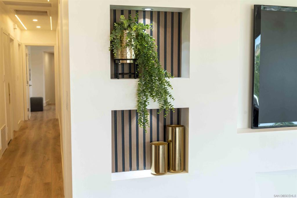 La Mesa - Residential