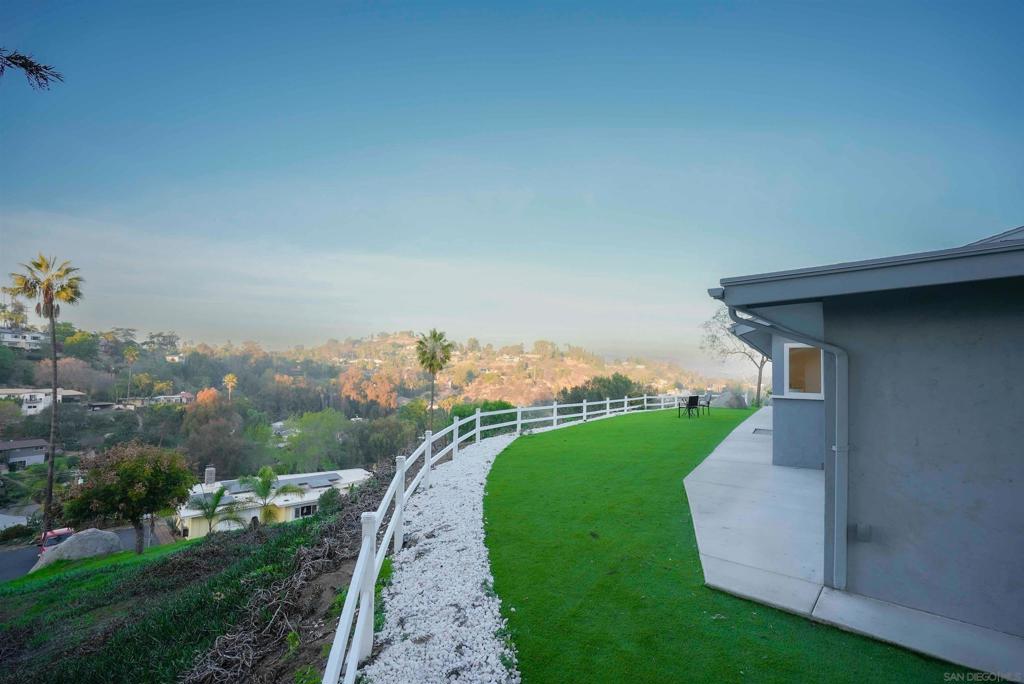 La Mesa - Residential