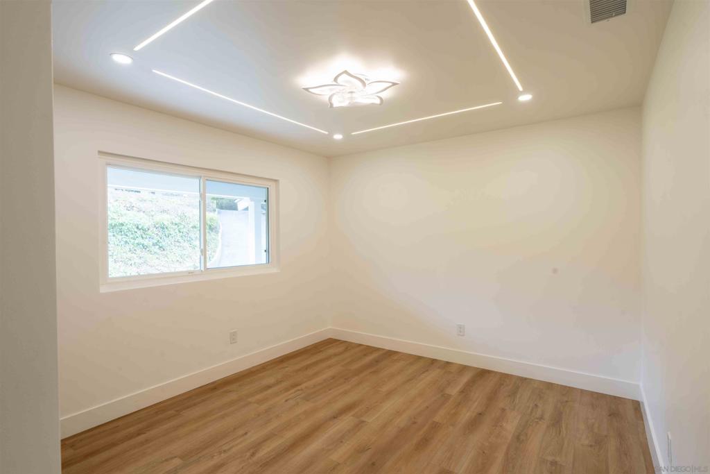 La Mesa - Residential