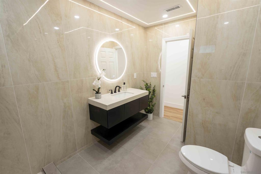 La Mesa - Residential