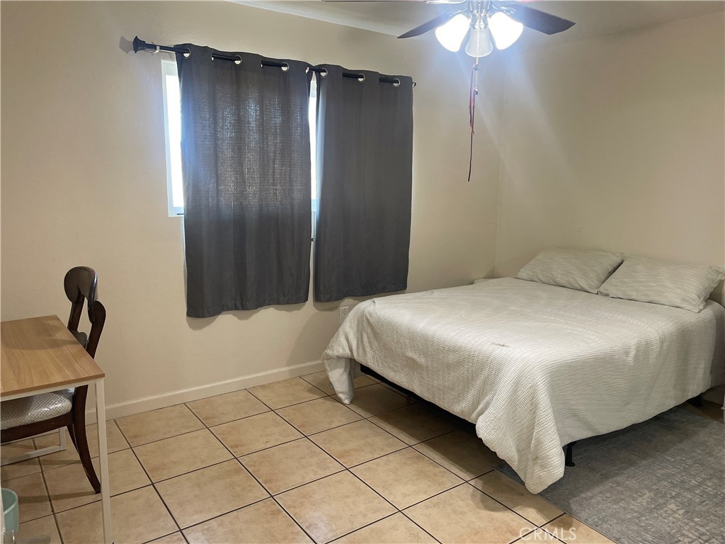 507 W La Jolla Street