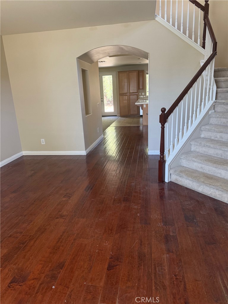 1595 Mountain View Trail