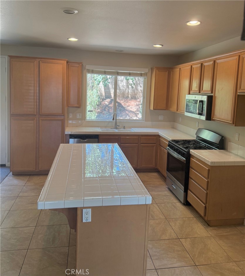 1595 Mountain View Trail