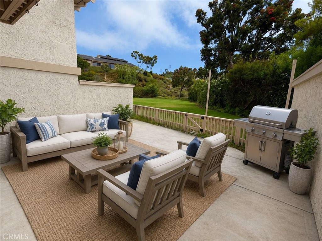 714 Calle Bahia