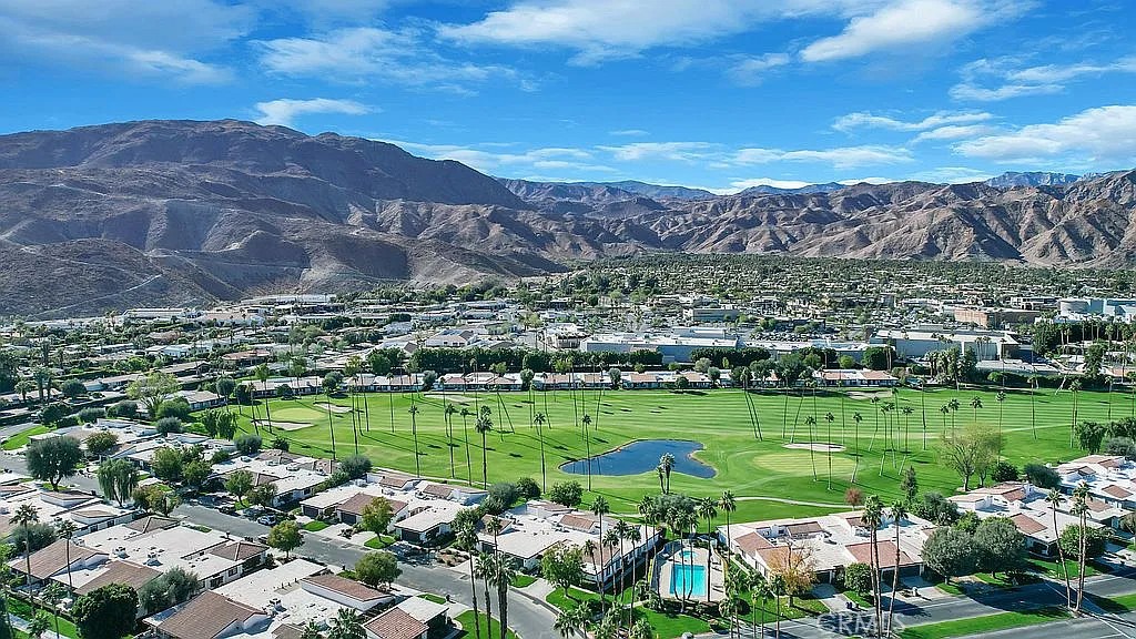Rancho Las Palmas C.C. (32168) - Residential