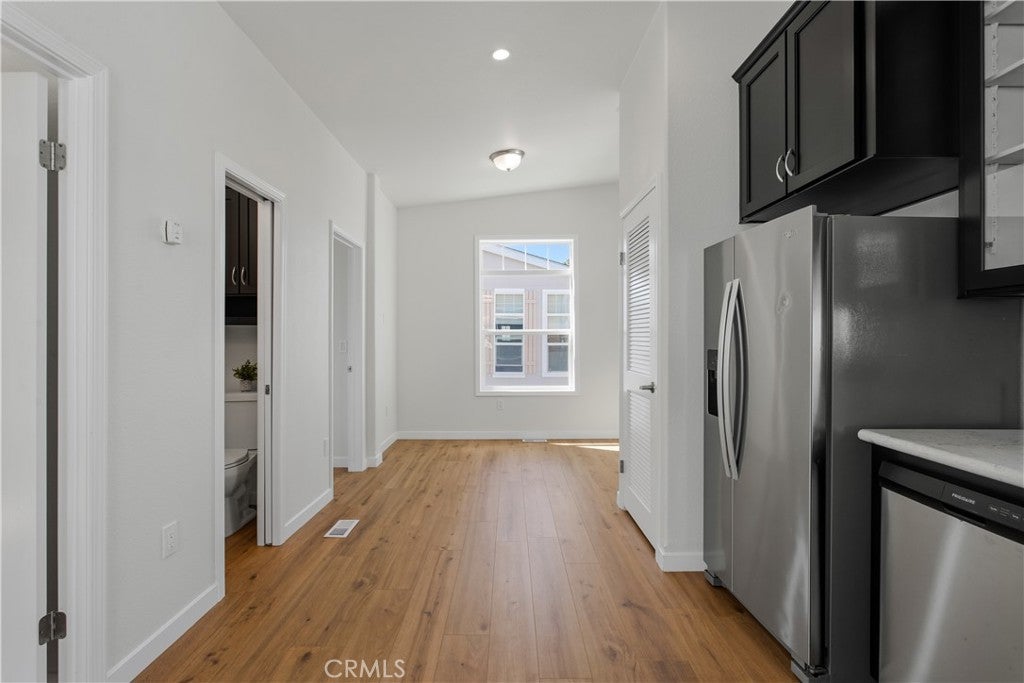 8250 Lankershim Boulevard Space 82