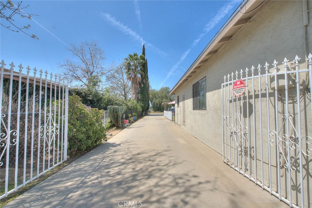12524 Ross Avenue
