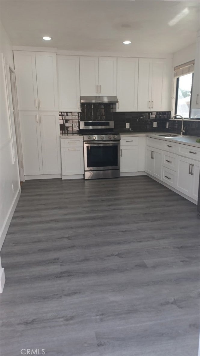 13923 Graystone