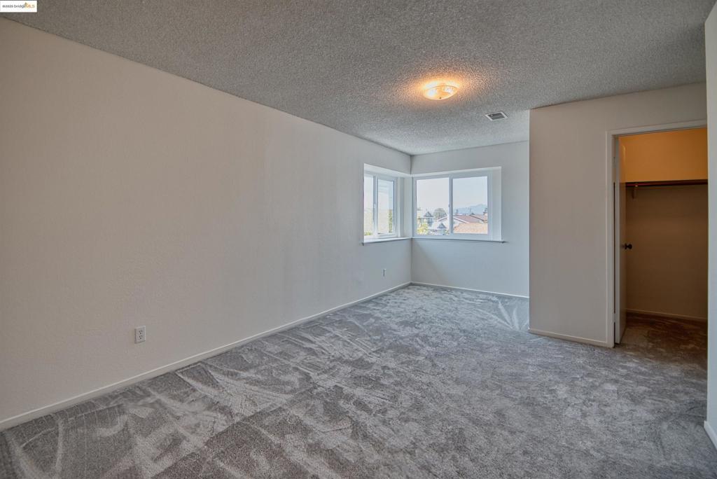 BAY VIEW PARK - Residential