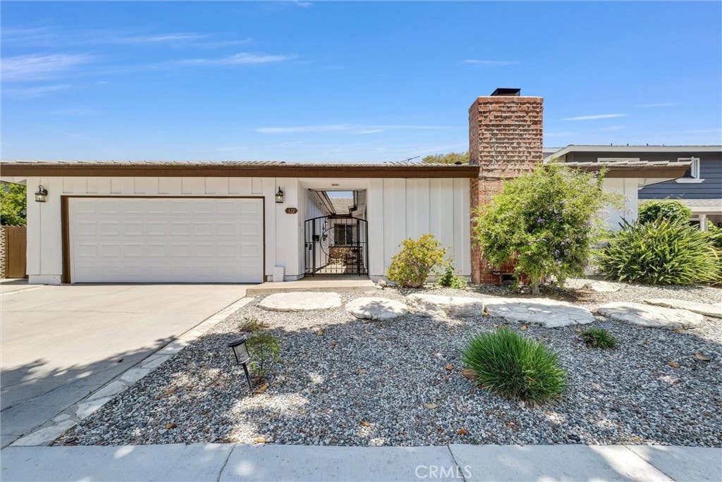 Photo of 112 Stanford Lane, Seal Beach, CA 90740 (MLS # OC26057436)