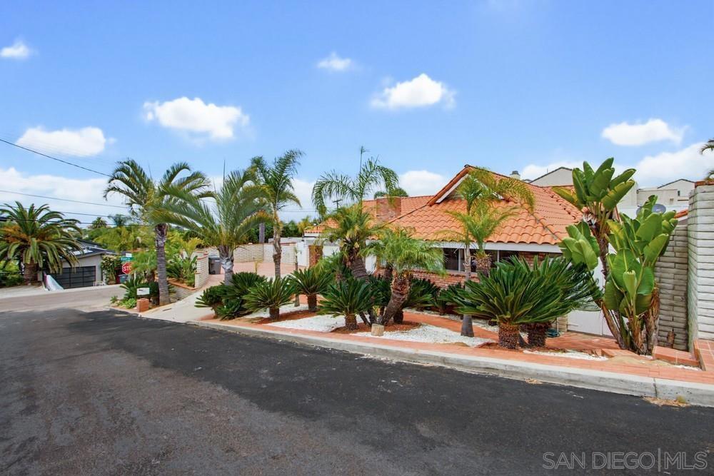 308 Leeann Ln