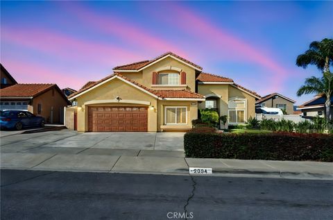 2094 W Summerset Drive Rialto CA 92377