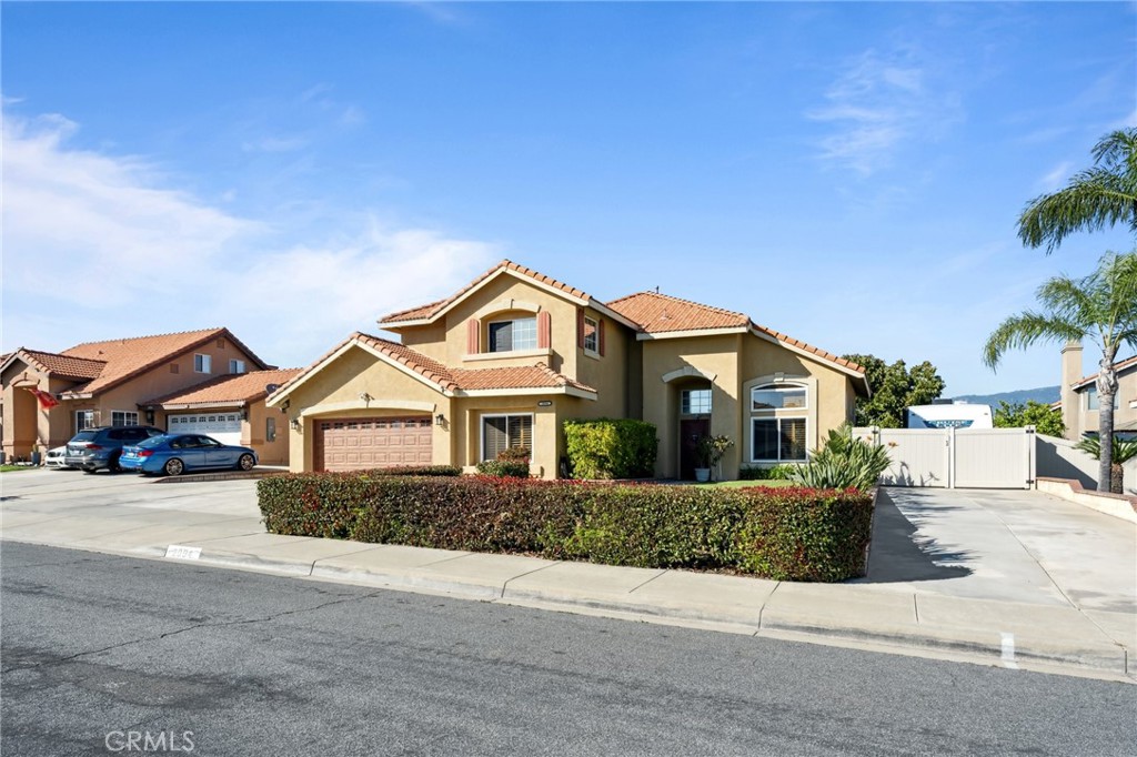 2094 W Summerset Drive