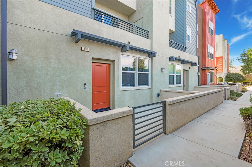 168 N Orange Avenue