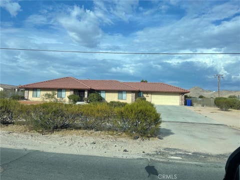 Photo of 16145 Tao RD, Apple Valley, CA 92307 (MLS # CV26176866)