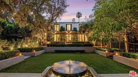 Photo of 7065 Hillside Avenue, Los Angeles, CA 90068 (MLS # 23316953)