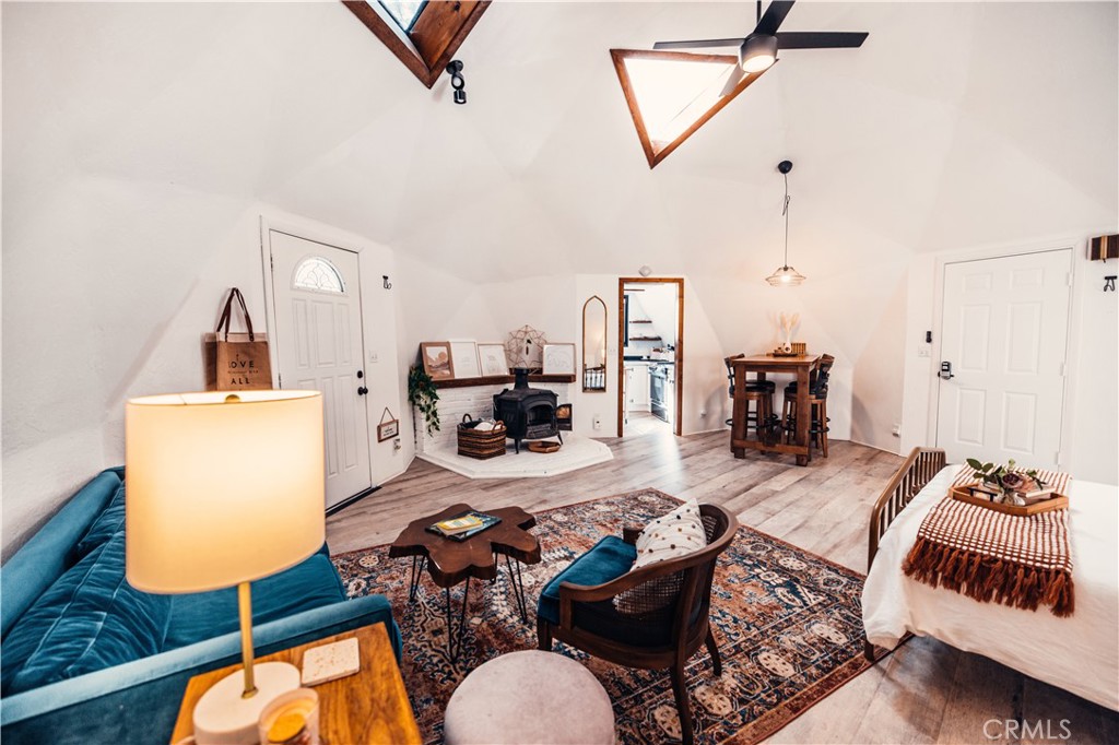 403 Highland Lane