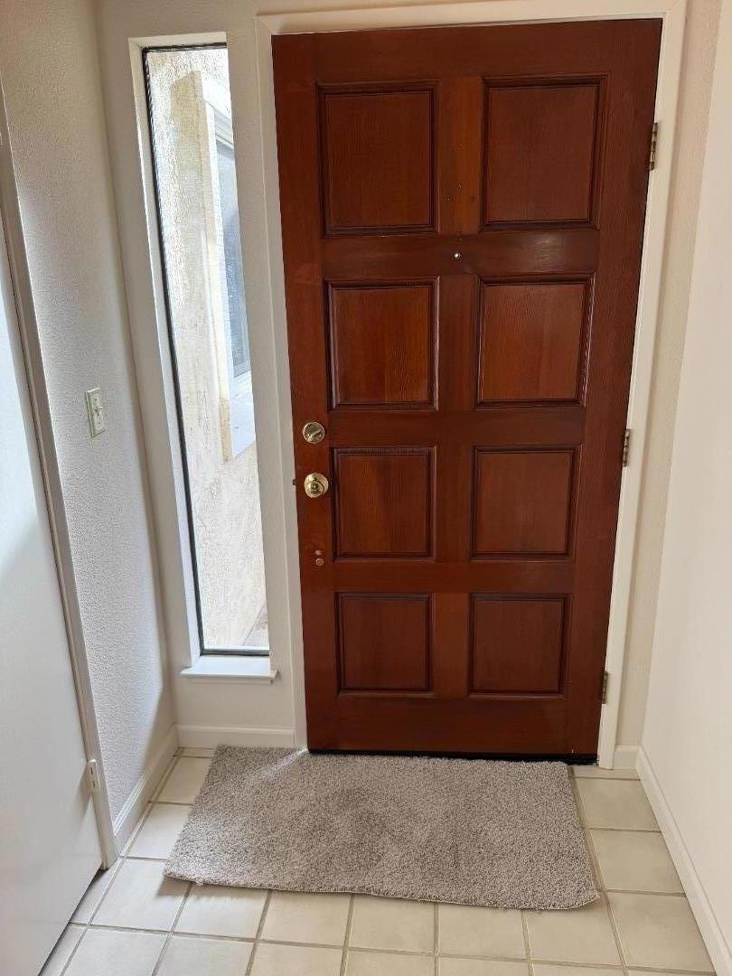 147 Dolphin Circle
