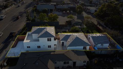 Tiny photo for 752 W 9th Ave Ave, Escondido, CA 92025 (MLS # 260005372SD)