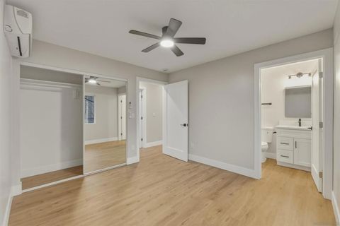 Tiny photo for 752 W 9th Ave Ave, Escondido, CA 92025 (MLS # 260005372SD)