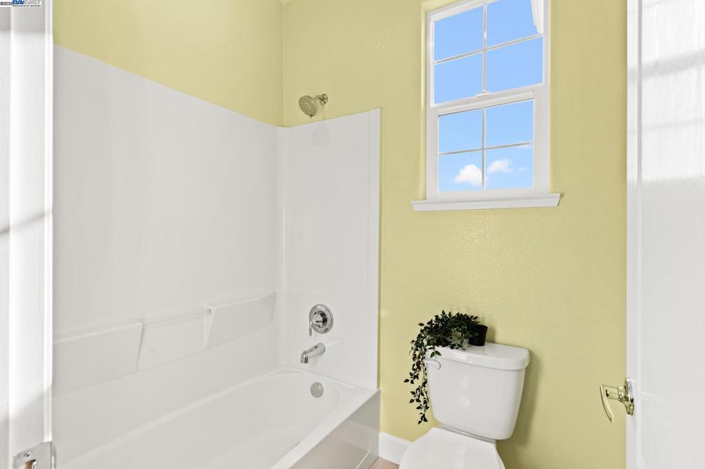 MT EDEN - Residential