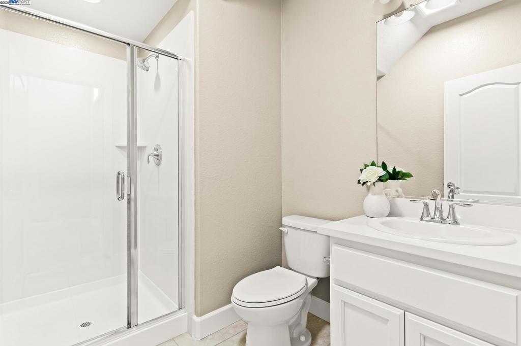 MT EDEN - Residential