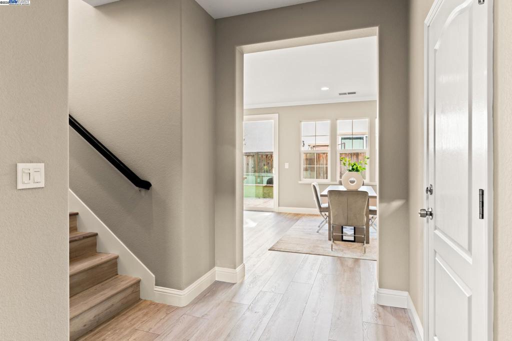 MT EDEN - Residential