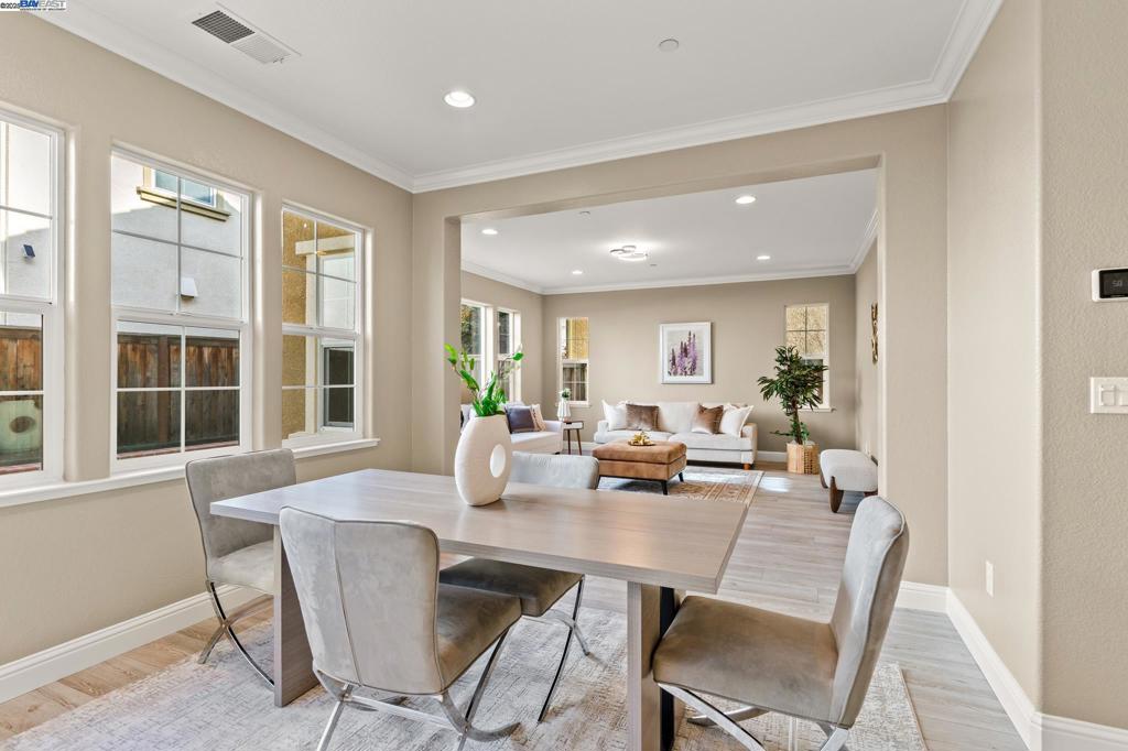 MT EDEN - Residential