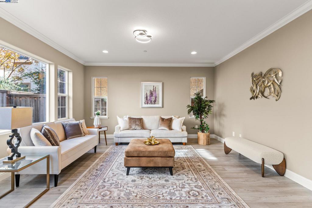 MT EDEN - Residential