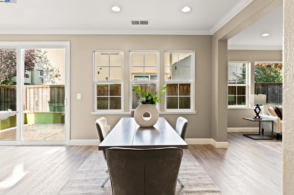 MT EDEN - Residential