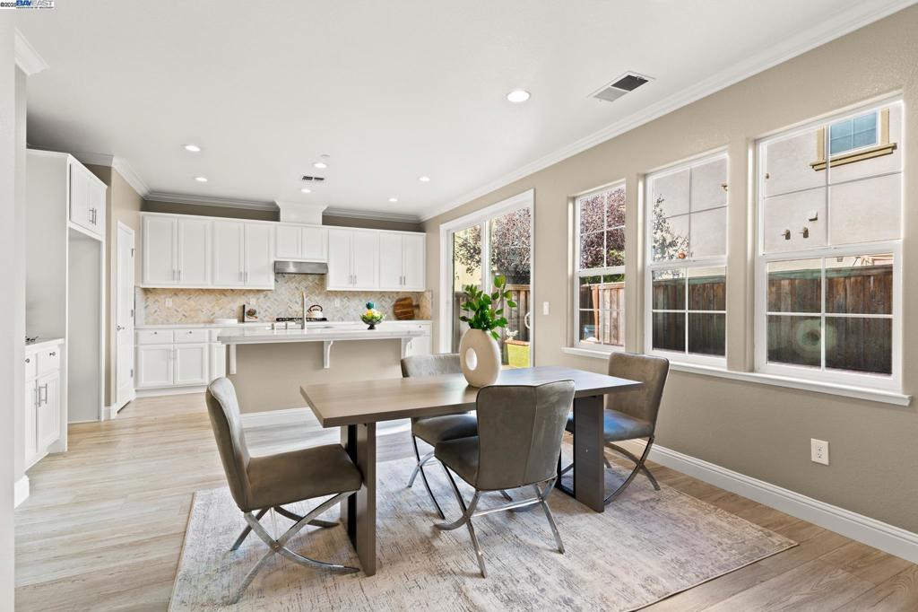 MT EDEN - Residential