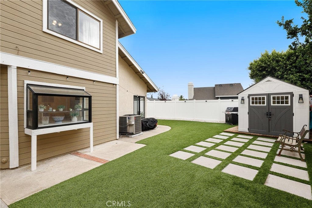 22 Rocky Creek Lane, Laguna Hills CA 92653 - Photo 28