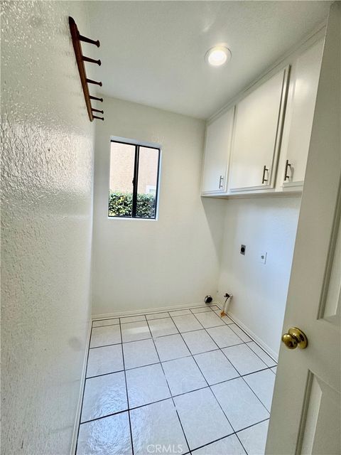 Tiny photo for 26351 Ambia, Mission Viejo, CA 92692 (MLS # OC26013322)