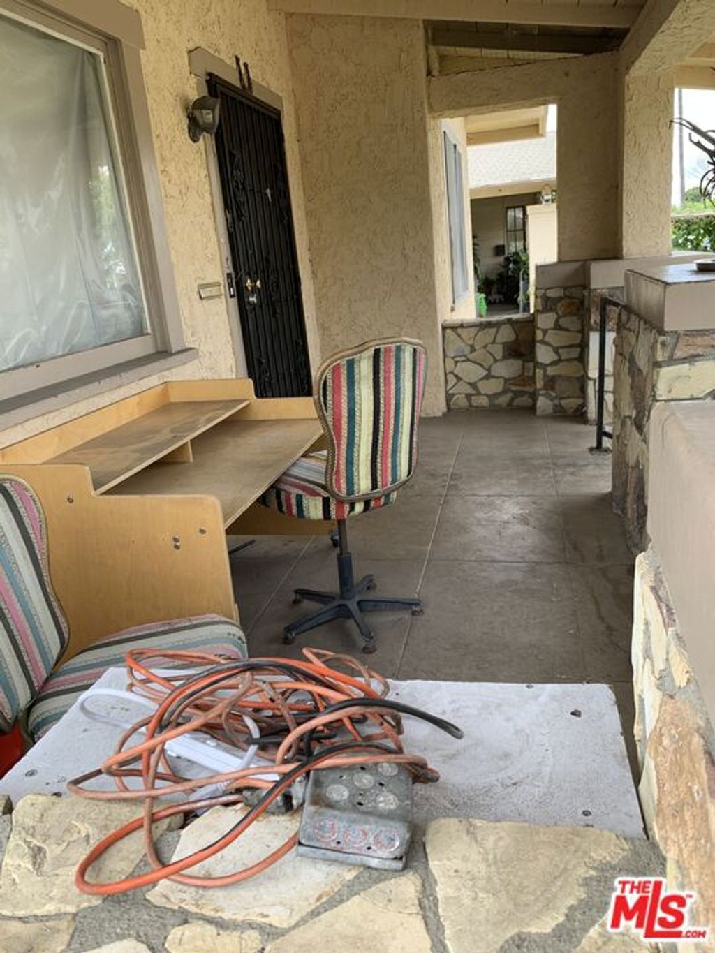 Photo of 1724 W 43rd Street, Los Angeles, CA 90062 (MLS # 25494577)