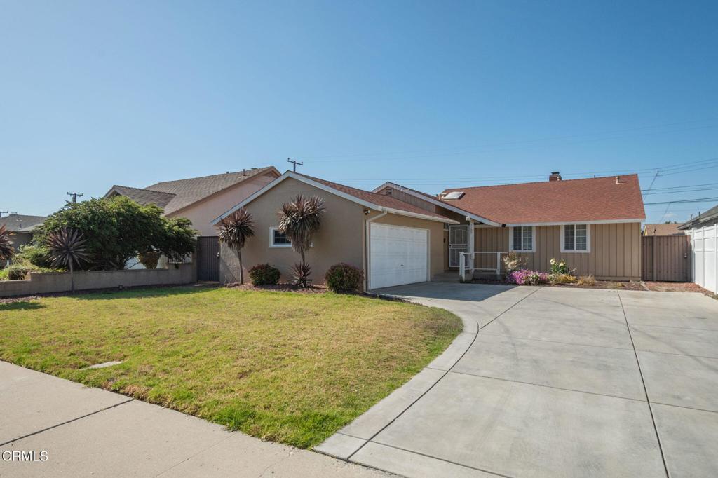 1109 Douglas Avenue