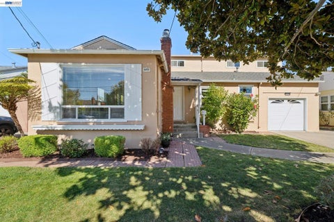 Photo of 15040 Costela St ST, San Leandro, CA 94579 (MLS # 41146018)