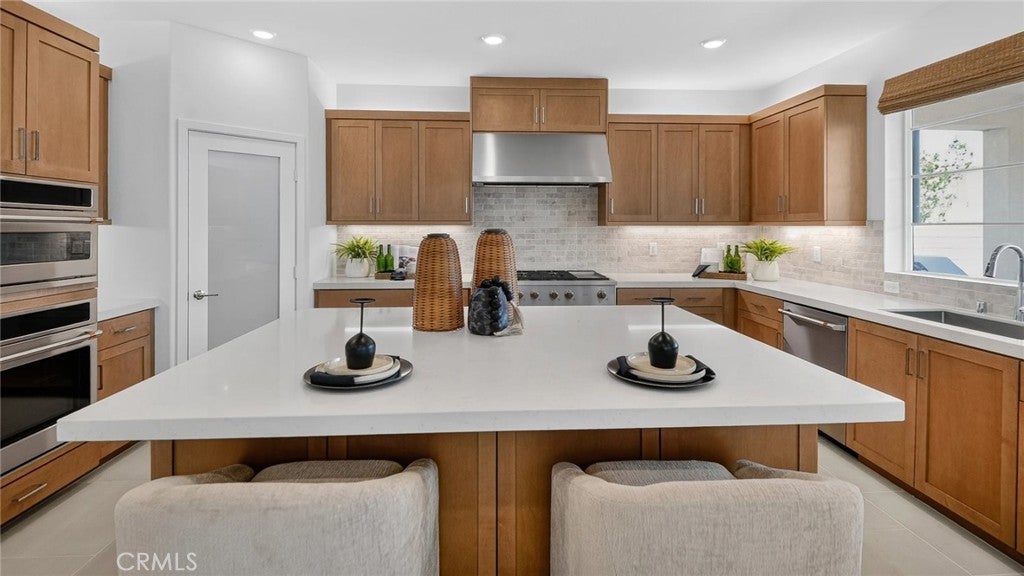 27976 Plateau Terrace