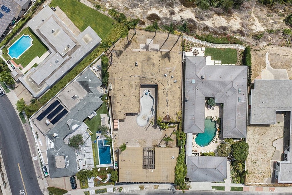 1542 Galaxy Drive, Newport Beach CA 92660 - Photo 19