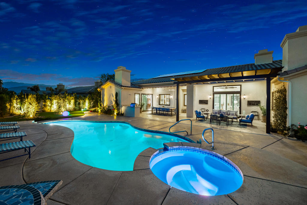 Victoria Falls - Residential