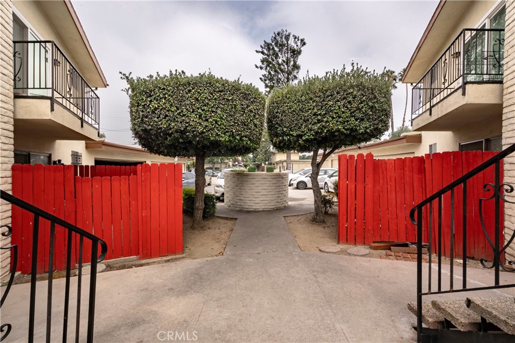 1505 Sepulveda Avenue